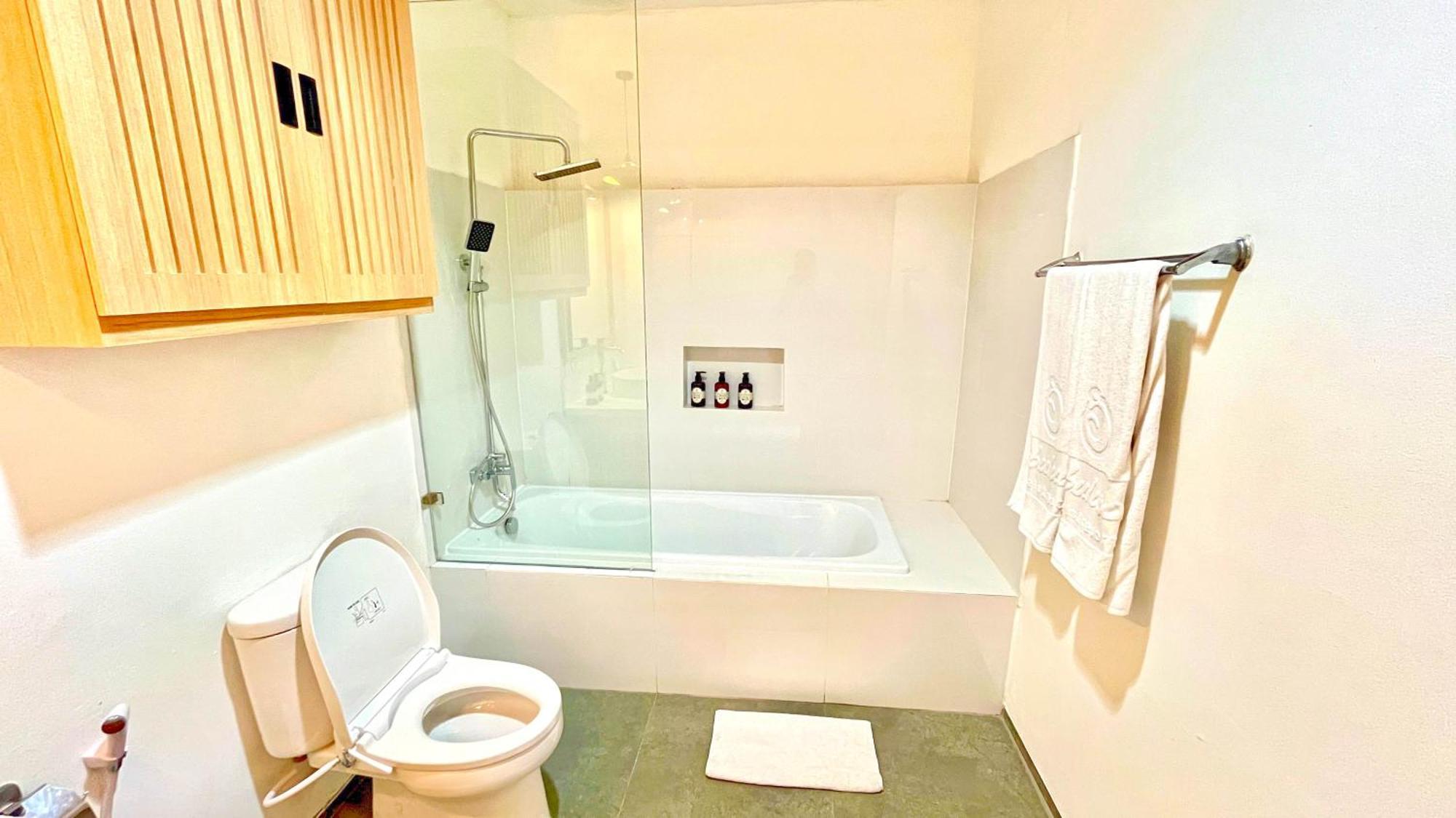 Jambuluwuk Residence Blok M Джакарта Екстериор снимка
